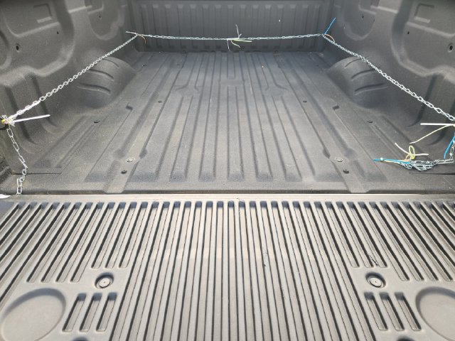 Used 2018 Nissan Titan S w/ S Utility Package AWD/4WD image 27