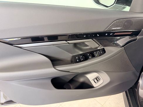 New 2026 BMW 530i image 12