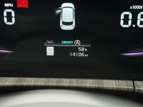 Used 2025 Kia Telluride EX FWD image 26