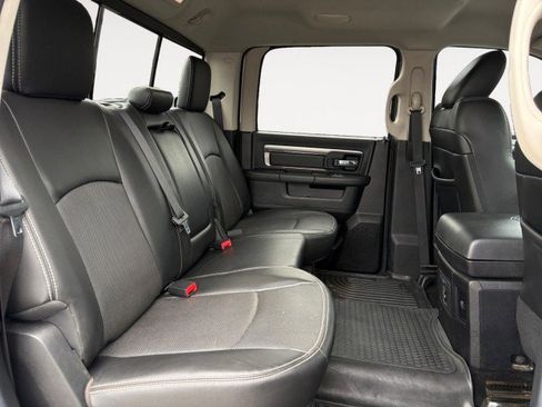 Used 2014 RAM 1500 Sport w/ Remote Start & Security Group image 10