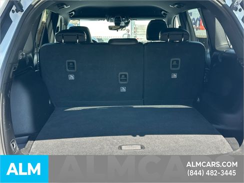 Used 2025 Jeep Grand Cherokee Altitude AWD/4WD image 21