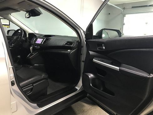 Used 2015 Honda CR-V Touring image 12