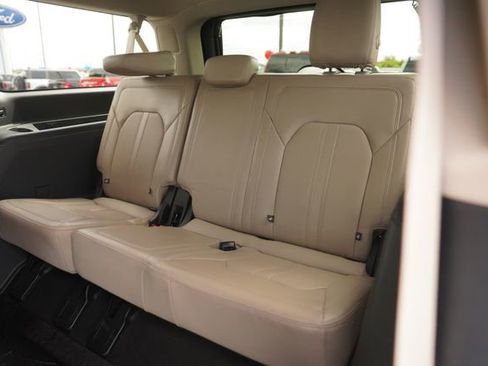 Used 2024 Ford Expedition Max Limited image 15