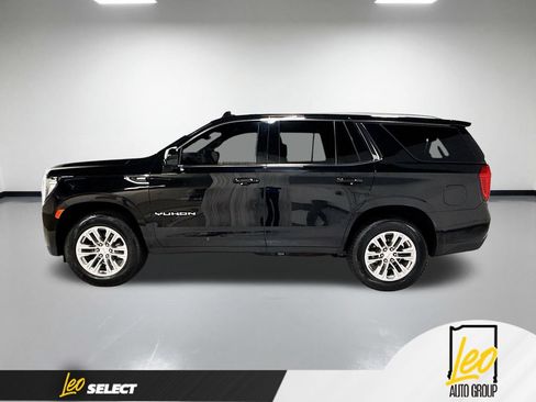 Used 2023 GMC Yukon SLE w/ Gmc Pro Safety Plus Package AWD/4WD image 11