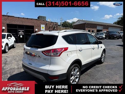 Used 2015 Ford Escape Titanium FWD image 5