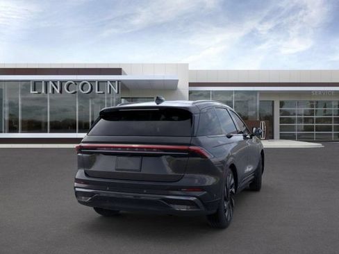 New 2024 Lincoln Nautilus Reserve w/ Equipment Group 202A AWD/4WD image 9