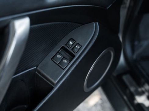 Used 2004 INFINITI G35 Coupe w/ Premium Pkg image 64