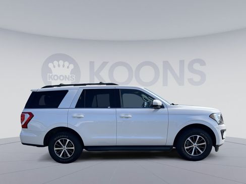 Used 2018 Ford Expedition XLT w/ Cargo Package AWD/4WD image 8