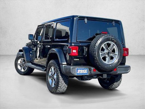 Used 2021 Jeep Wrangler Unlimited Sahara AWD/4WD image 13