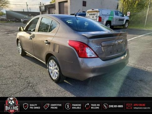 Used 2013 Nissan Versa S Plus FWD image 8