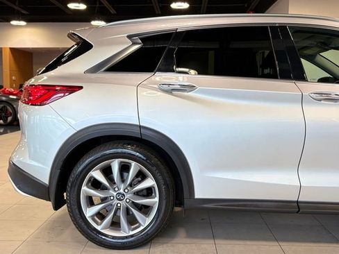Used 2020 INFINITI QX50 Luxe image 17