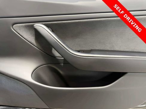 Used 2018 Tesla Model 3 Long Range AWD/4WD image 8