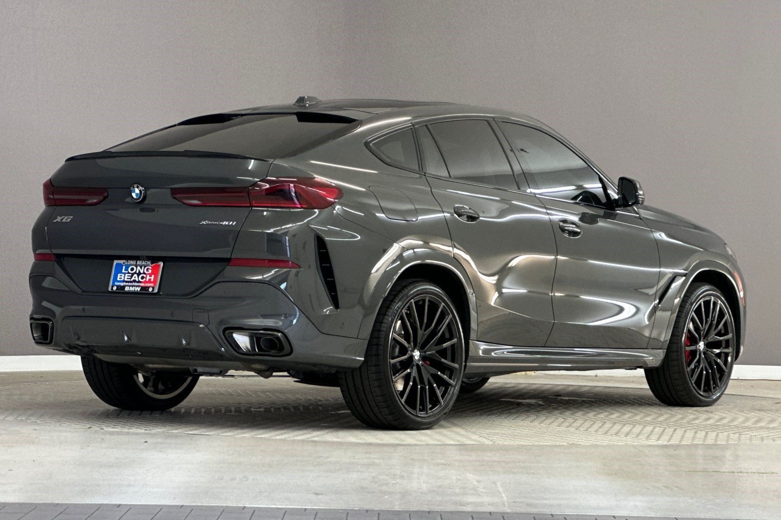 Used 2027 BMW X6 xDrive40i w/ Executive Package AWD/4WD image 8