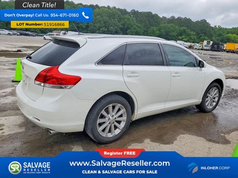 Used 2010 Toyota Venza FWD image 4