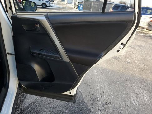 Used 2015 Toyota RAV4 LE image 26