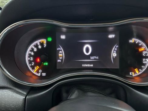 Used 2016 Jeep Grand Cherokee Limited image 48