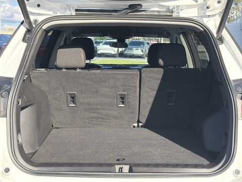 Used 2022 Chevrolet Equinox LT FWD image 31