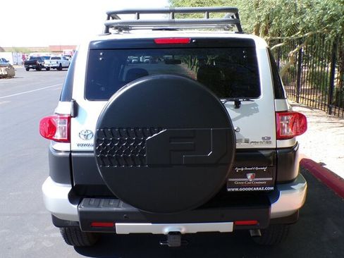 Used 2007 Toyota FJ Cruiser 4WD image 4