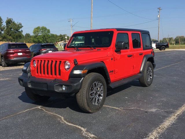 Used 2022 Jeep Wrangler Unlimited Sport AWD/4WD image 5