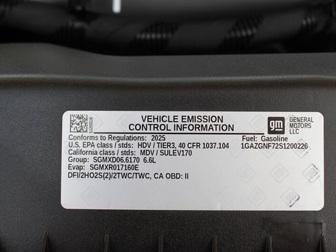 Used 2025 Chevrolet Express 3500 LS RWD image 30