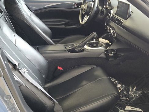 Used 2020 MAZDA MX-5 Miata Grand Touring image 4