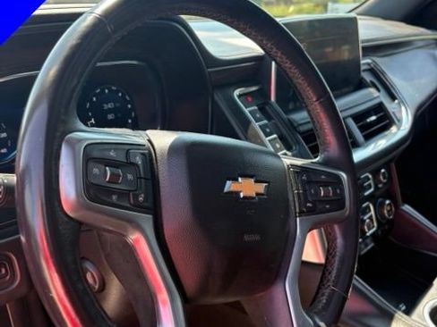 Used 2022 Chevrolet Tahoe LT w/ Luxury Package AWD/4WD image 16