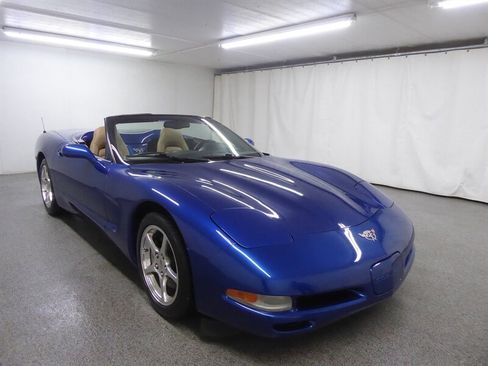 Used 2003 Chevrolet Corvette Convertible w/ Preferred Equipment Group1 RWD image 1