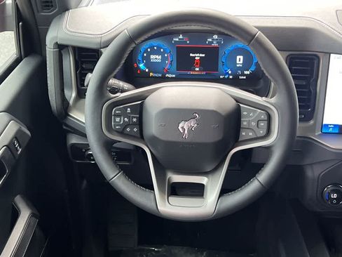 New 2026 Ford Bronco Outer Banks w/ Sasquatch Package AWD/4WD image 19