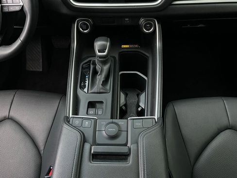 Used 2025 Toyota Grand Highlander XLE image 16