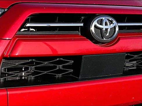 Used 2023 Toyota 4Runner TRD Sport image 38