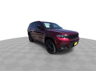 Used 2025 Jeep Grand Cherokee L Limited w/ Black Appearance Package video 2