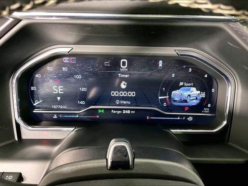 Used 2025 GMC Sierra 1500 Denali Ultimate image 30