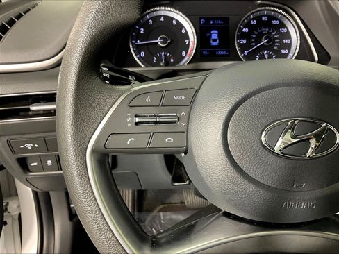 Used 2022 Hyundai Sonata SE w/ Cargo Package FWD image 11