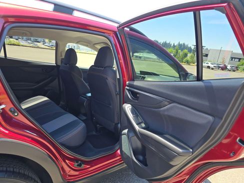 Used 2019 Subaru Crosstrek 2.0i Premium w/ Eyesight System AWD/4WD image 14