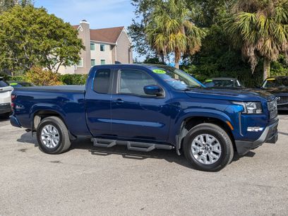 Used 2022 Nissan Frontier SV