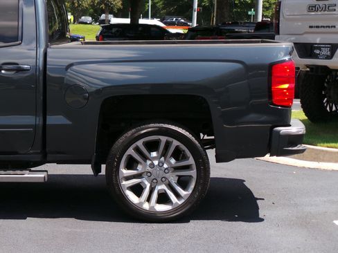 Used 2018 Chevrolet Silverado 1500 LT w/ All Star Edition RWD image 25