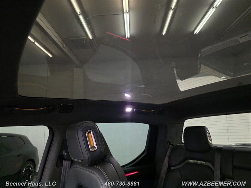 Used 2022 Rivian R1T Adventure AWD/4WD image 38