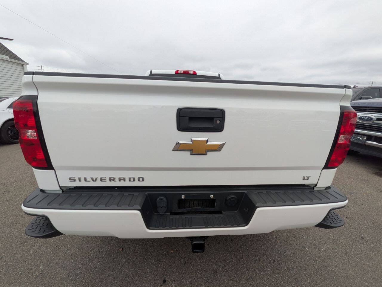 Used 2018 Chevrolet Silverado 1500 LT w/ All Star Edition AWD/4WD image 7