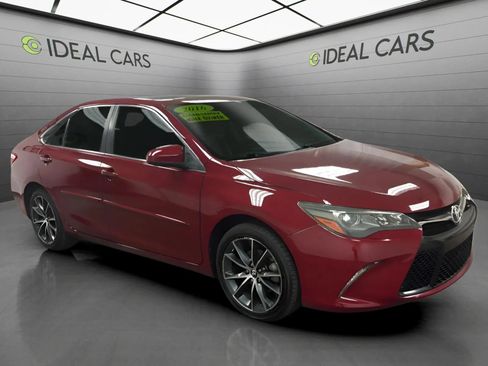 Used 2016 Toyota Camry XSE FWD image 3