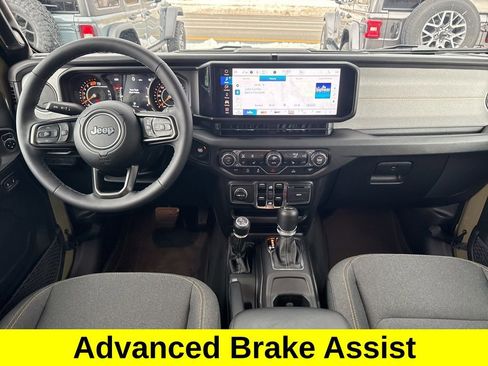 Used 2025 Jeep Wrangler Sport S image 13