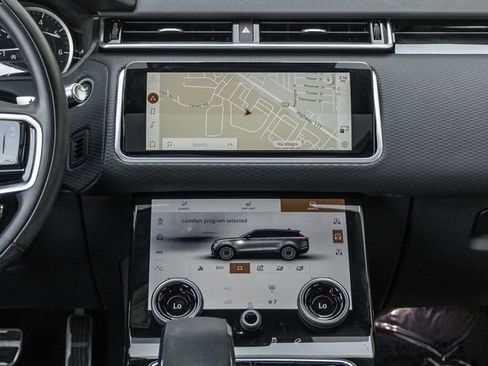 Used 2022 Land Rover Range Rover Velar R-Dynamic S image 8