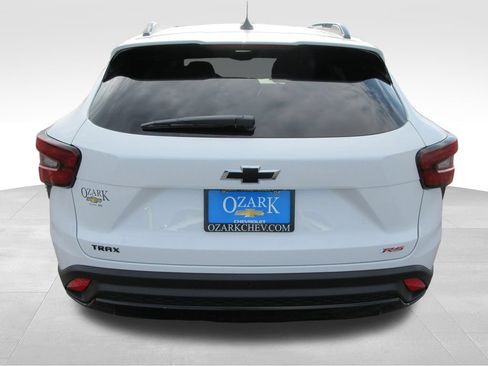 New 2026 Chevrolet Trax RS w/ Driver Confidence Package FWD image 4
