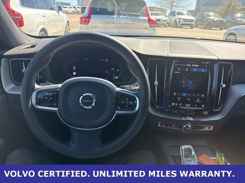 Certified 2024 Volvo XC60 B5 Ultimate w/ Protection Package Premier image 23