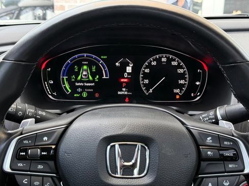 Used 2021 Honda Accord Touring image 36