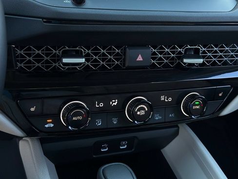Used 2024 Honda Accord EX-L image 16