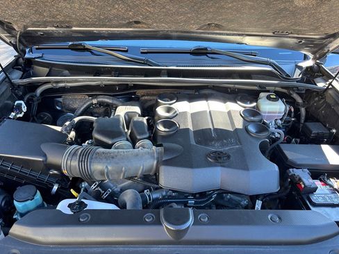 Used 2022 Toyota 4Runner Limited image 18