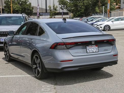 Used 2023 Honda Accord Sport image 8