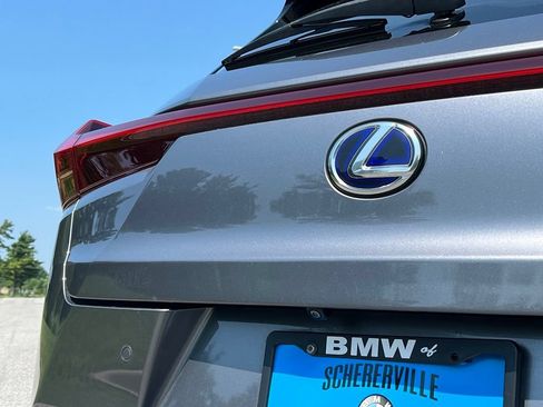 Used 2019 Lexus UX 250h w/ Premium Package AWD/4WD image 14