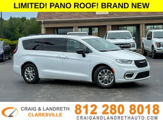 Used 2026 Chrysler Pacifica Limited FWD video 1