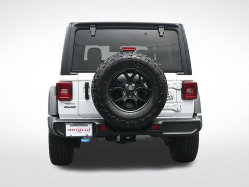 Used 2024 Jeep Wrangler Unlimited AWD/4WD image 8